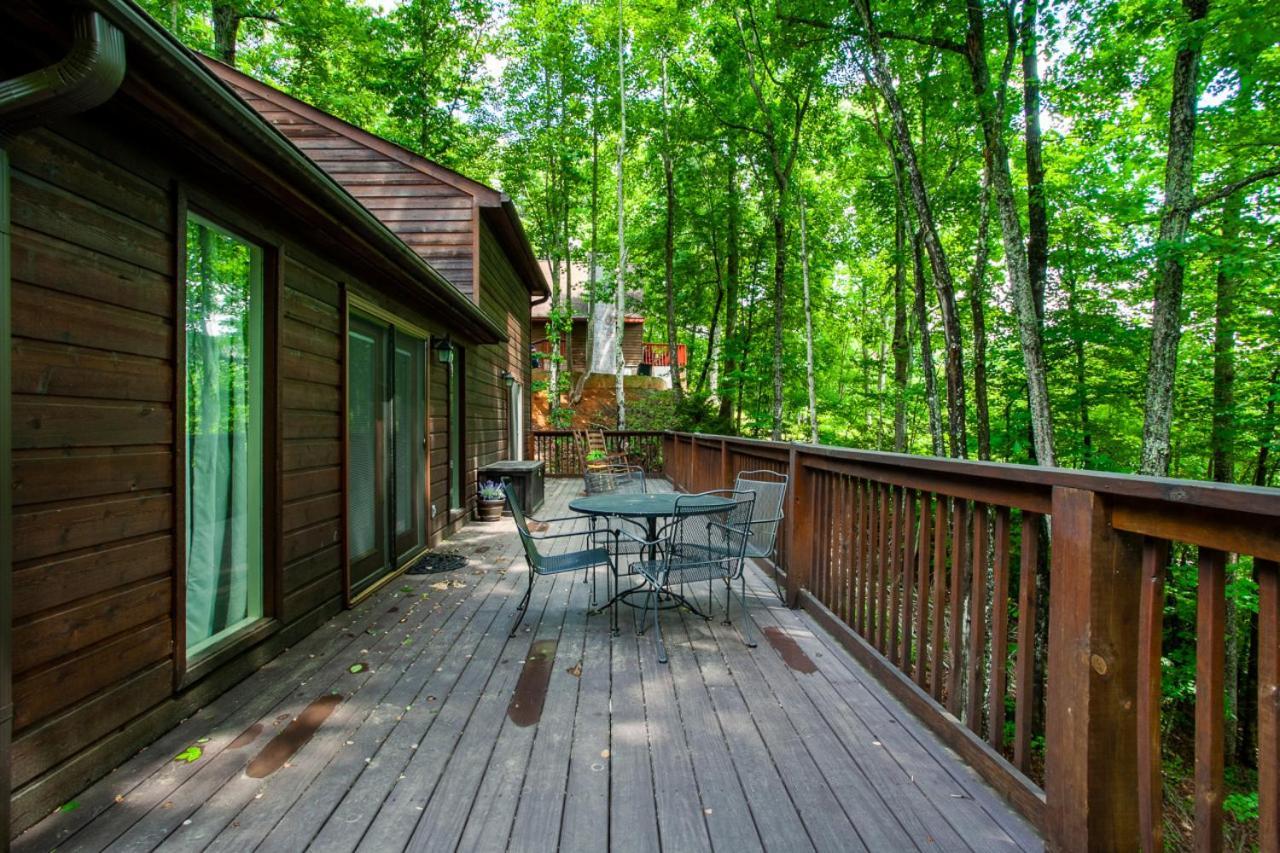 Little Cub Cottage - Mtn Views & Community Pools Gatlinburg Exterior photo